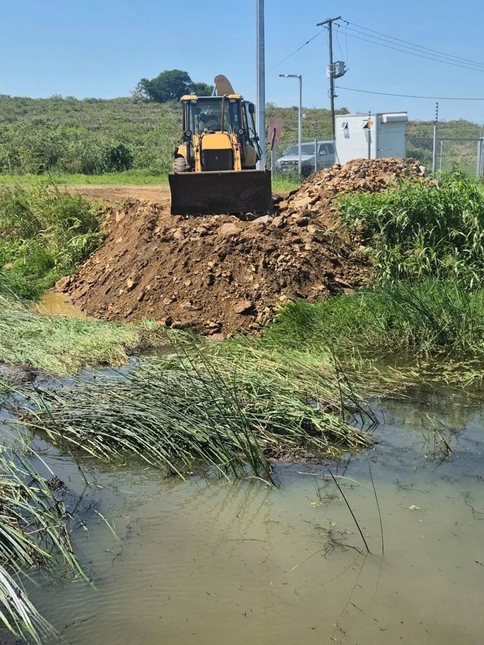 TLBs & Backhoe Loaders